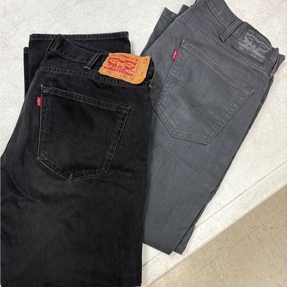 Levi's Men's Black and Gray Jeans 38 waist, 30 length EUC - Picture 1 of 4
